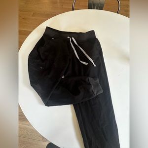 Lightly worn Medium petite black figs joggers